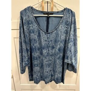 White House Black Market Women's Snakeskin Print Denim Look Blouse Top XL‎